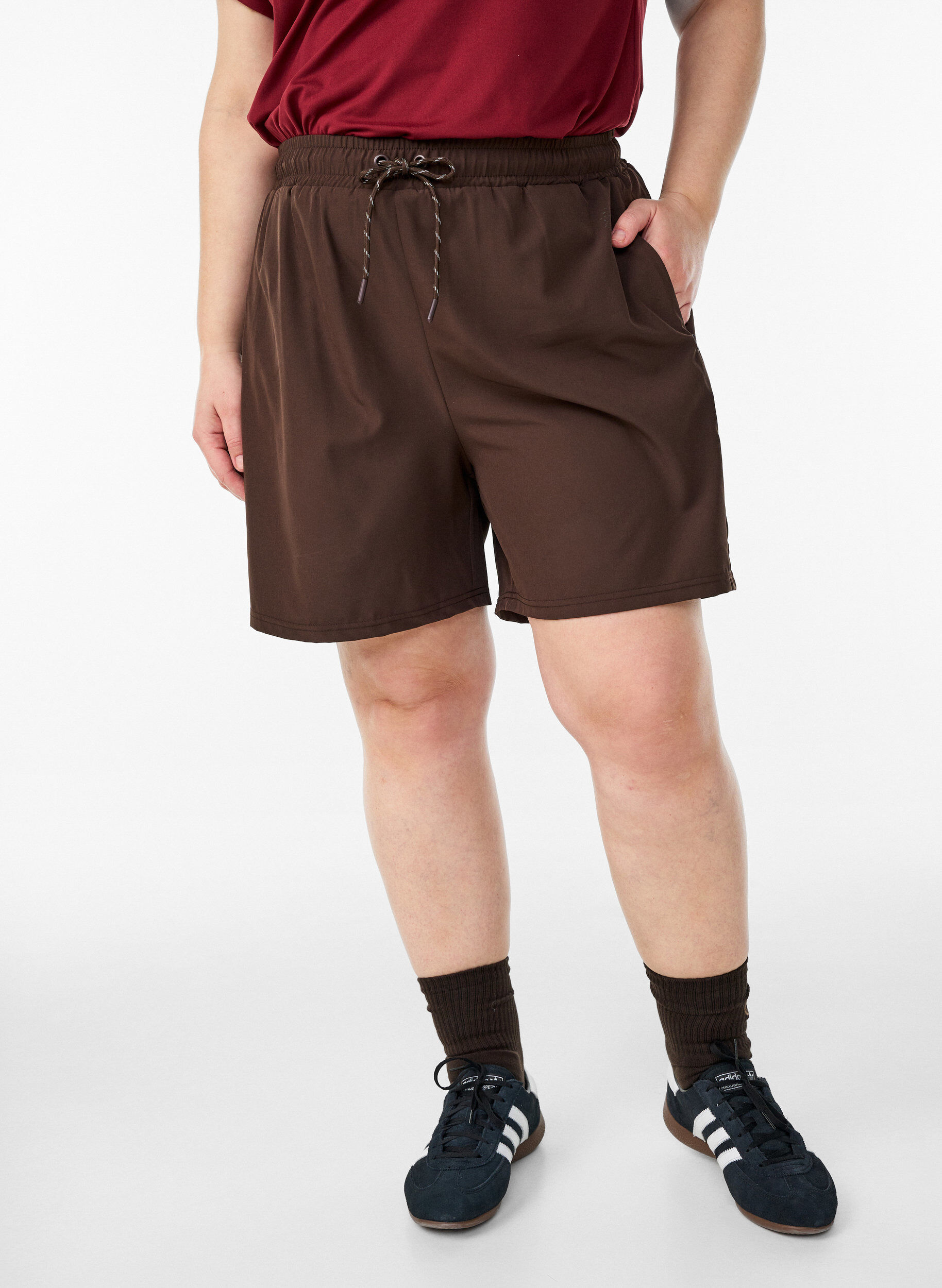 Zizzifashion Training shorts with inner shorts and a phone pocket, Brown, Model image number 0