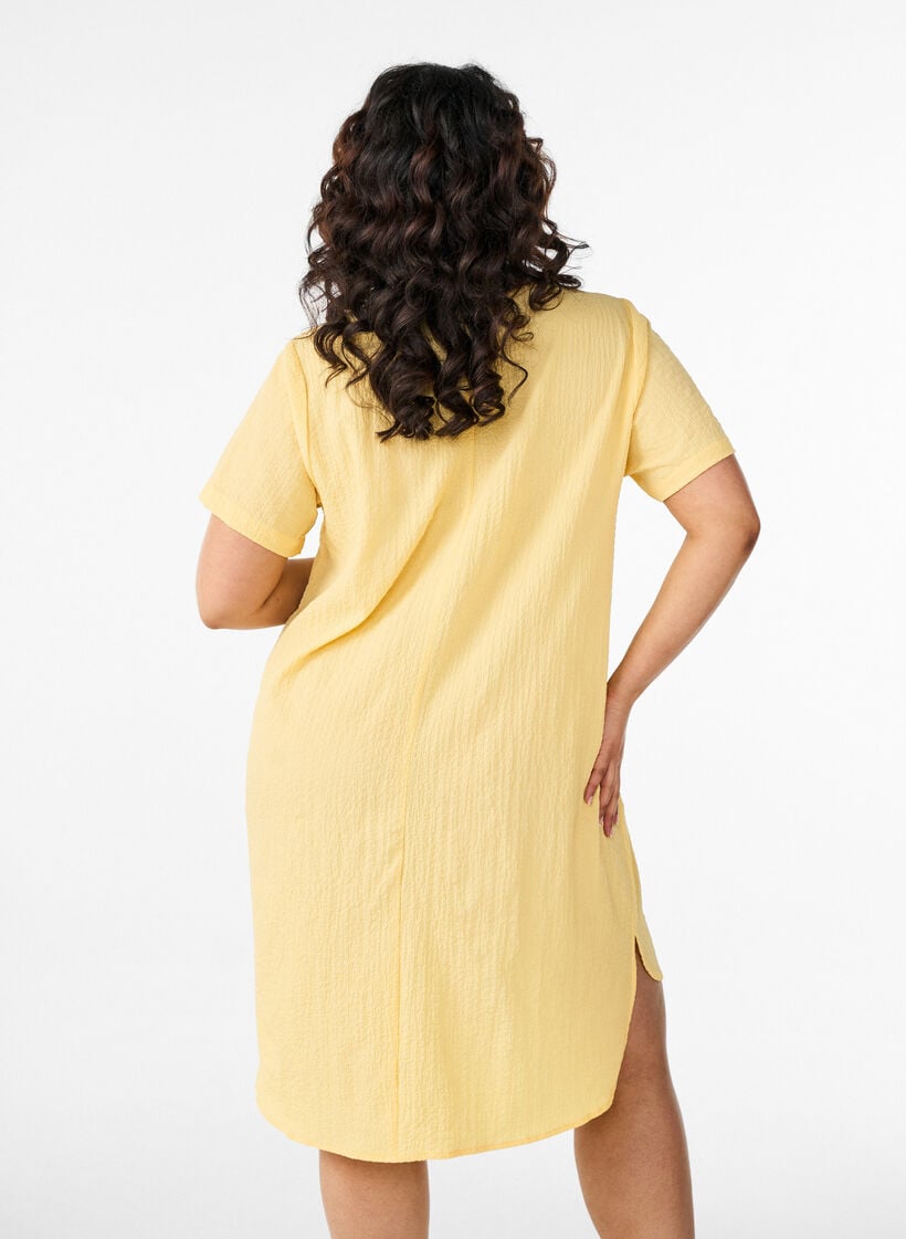 Short dress with a crinkled texture and short sleeves, Yellow, Model image number 2