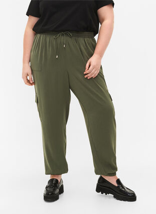 Plain cargo pants with large pockets, Black Olive, Model image number 2