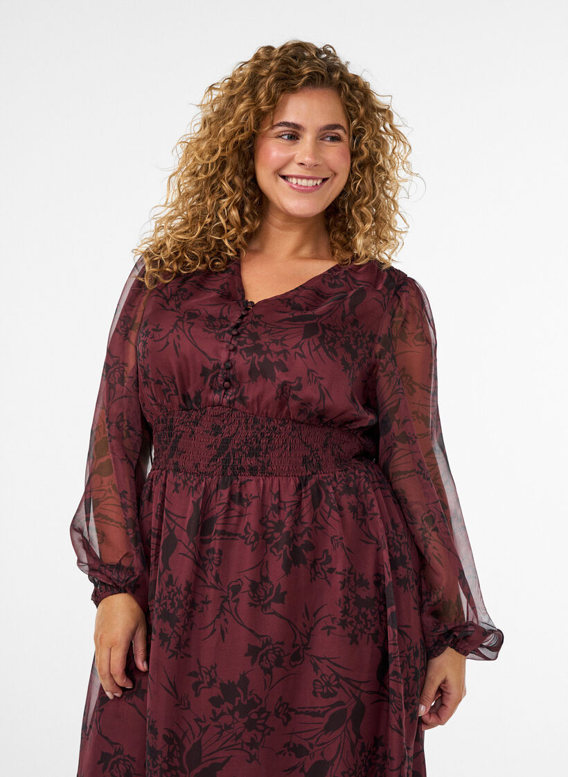 Maxi dress with floral print and smocking, Dark Bordeaux, Model image number 2
