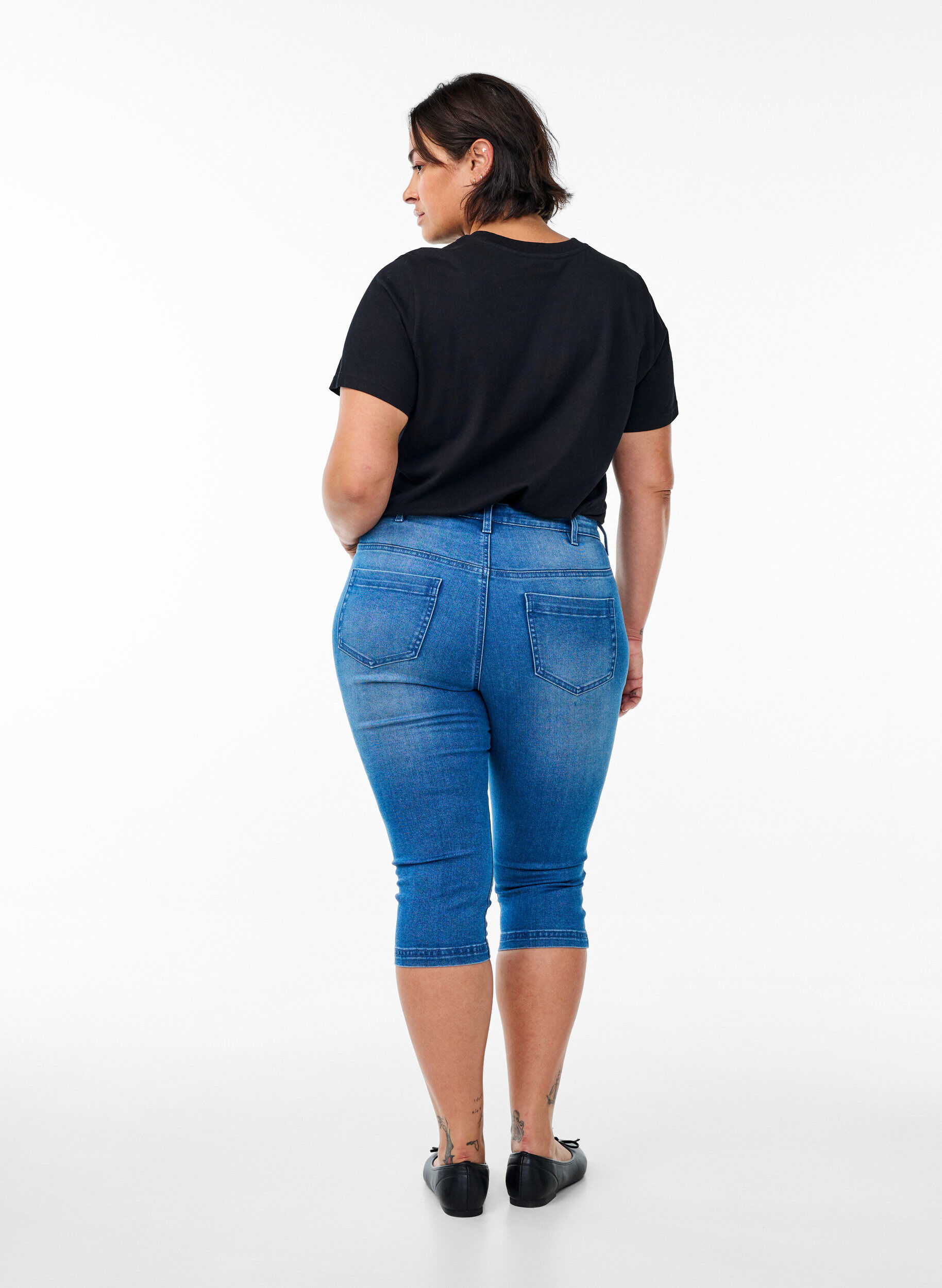 ZizzifashionHigh waisted Amy capri jeans with super slim fit, Light Blue, Model image number 1