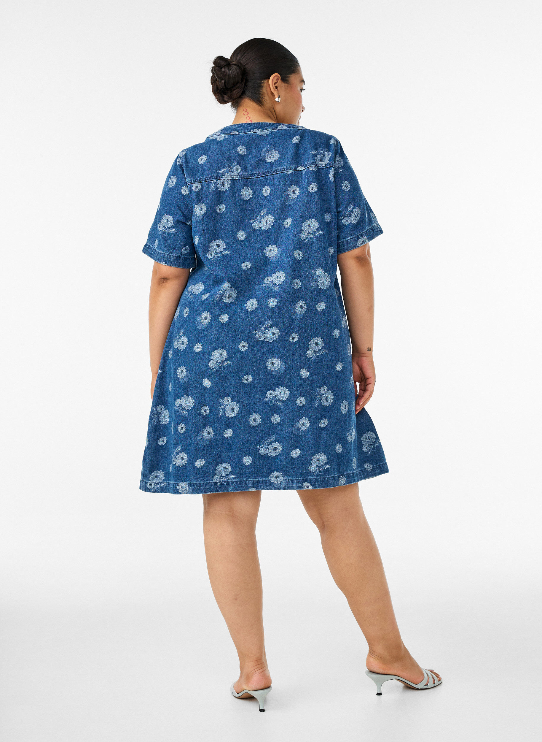 ZizzifashionA-line denim dress with floral pattern, Blue, Model image number 2