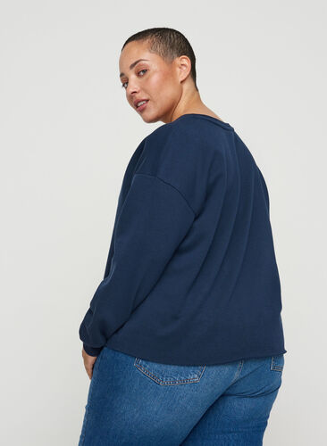 Cropped sweatshirt with round neck, Navy Blazer, Model image number 1