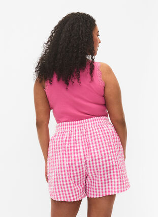 Checked cotton pyjama shorts, Pink Check, Model image number 1