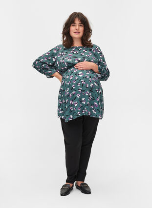 Maternity blouse in viscose and floral print, Silver Pine Flower, Model image number 2