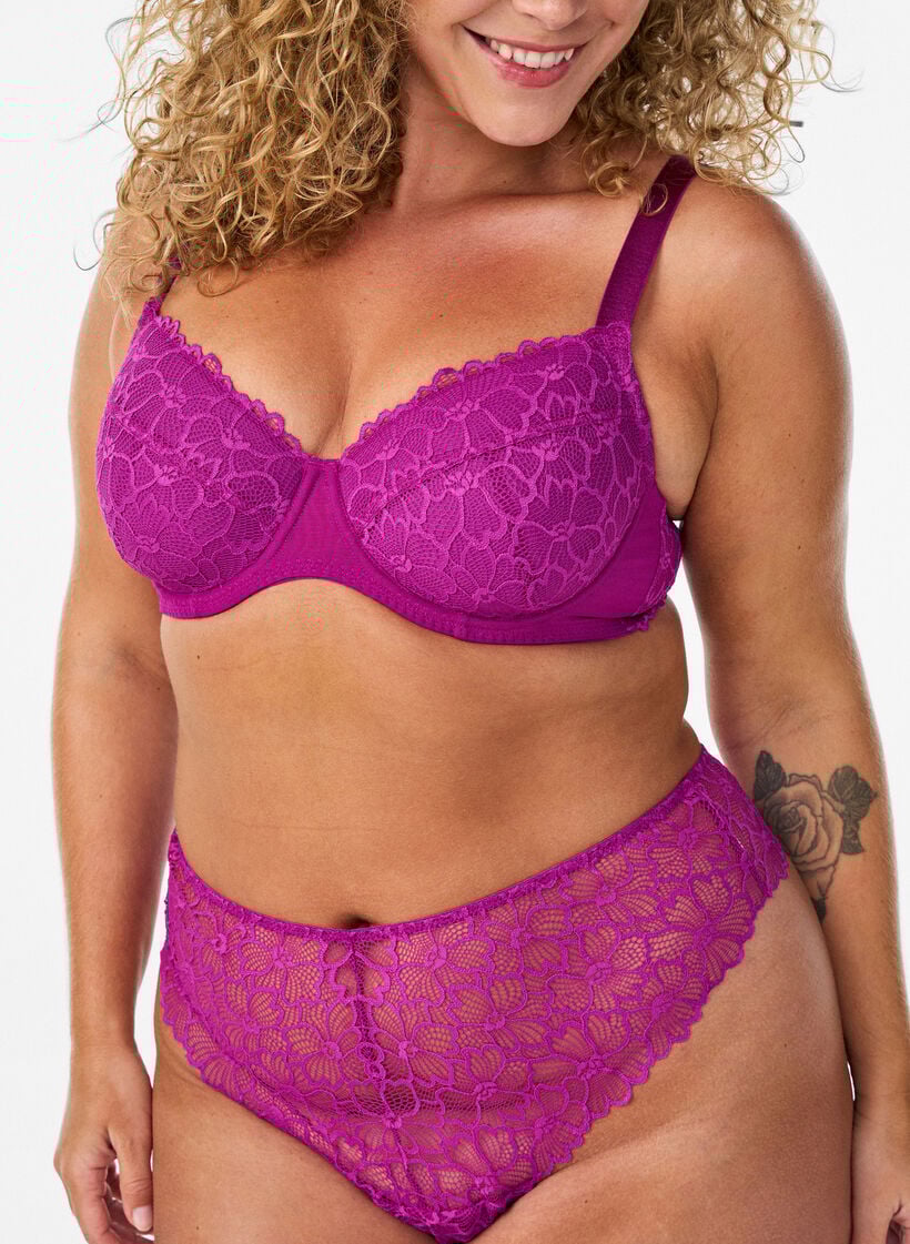 Floral lace thong with regular waist, Purple, Model image number 2