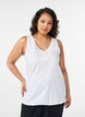 Tank top in organic cotton with V-neck and buttons, White, Model image number 0