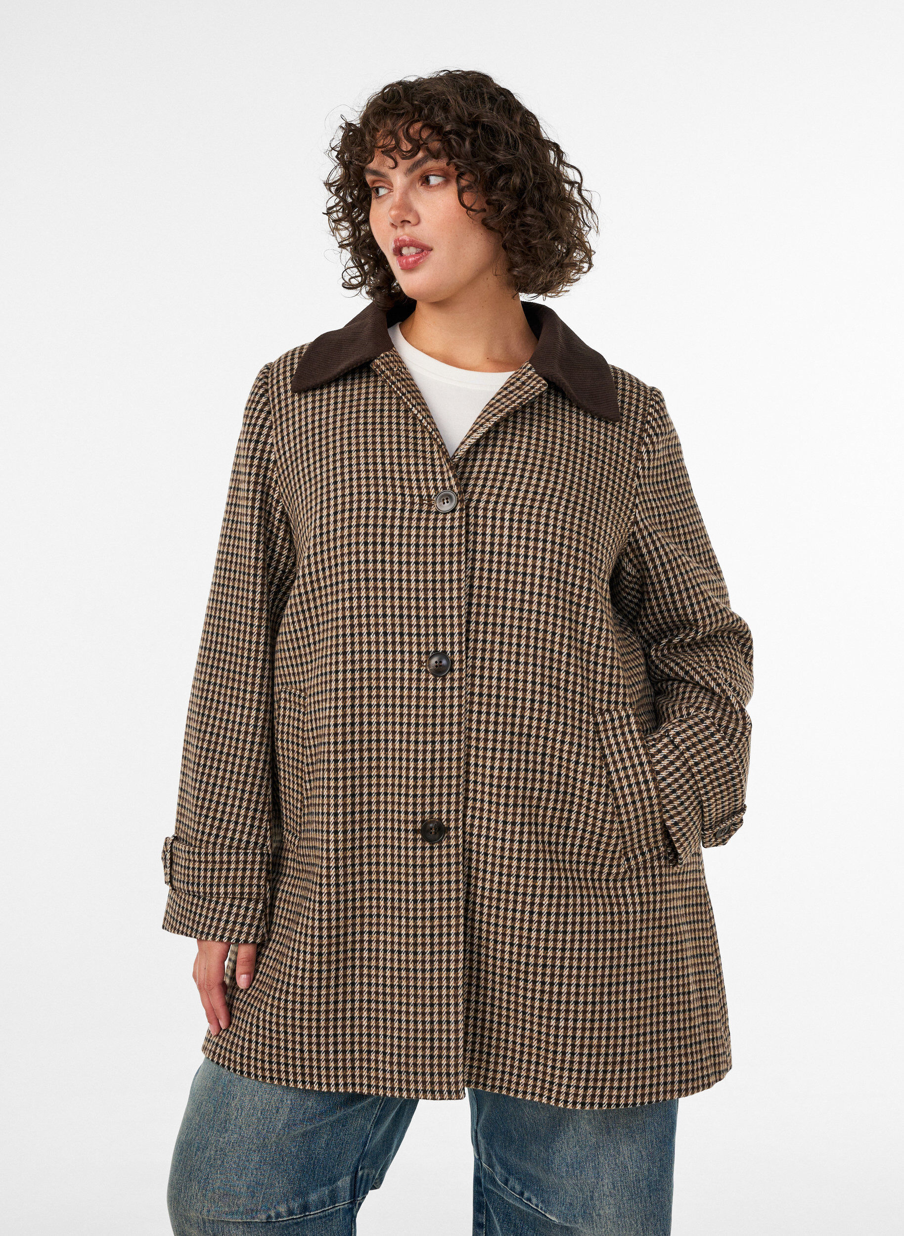 Checked coat with corduroy collar, Brown, Model