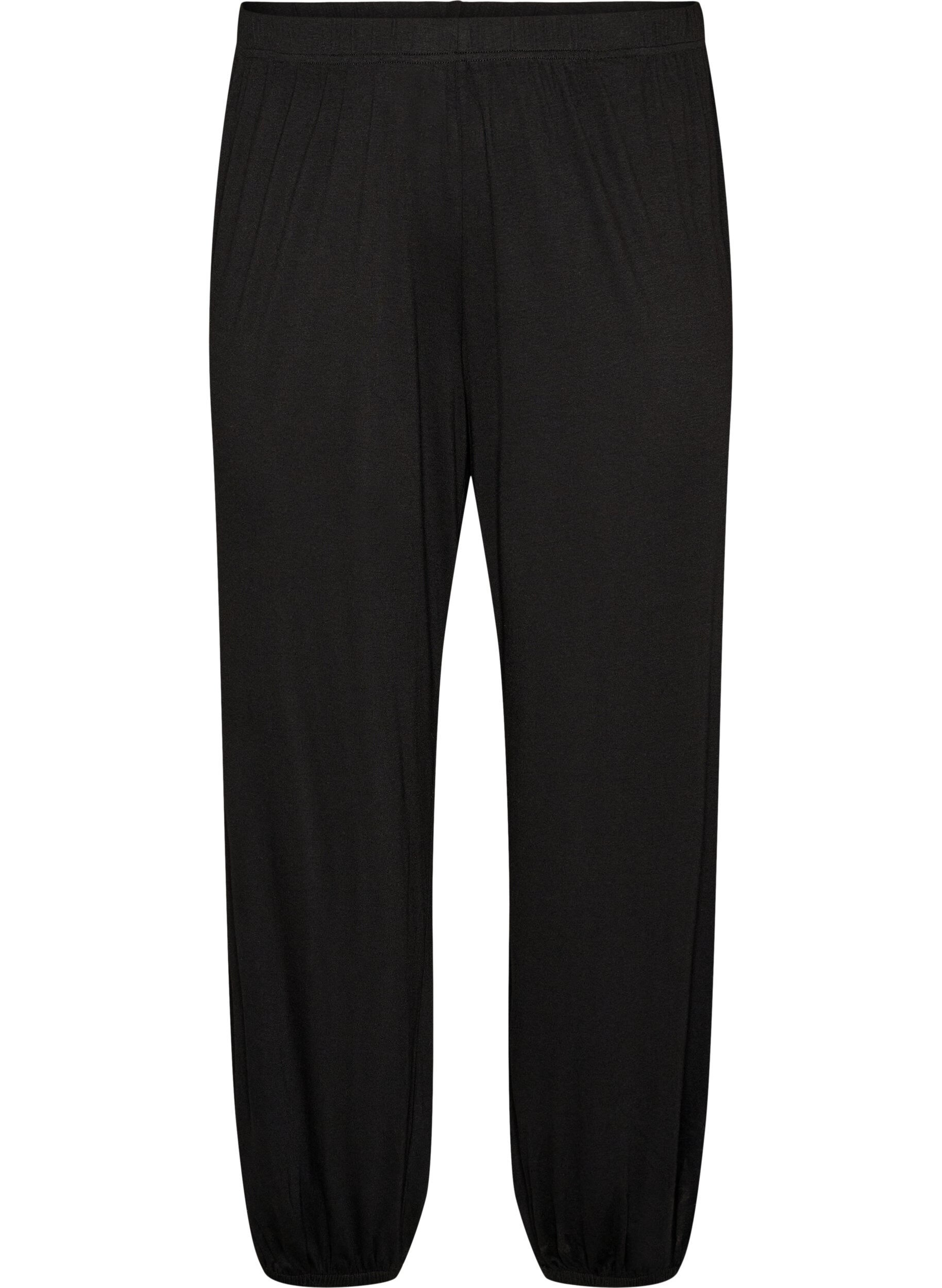 Loose pyjama bottoms in viscose with an elastic waist