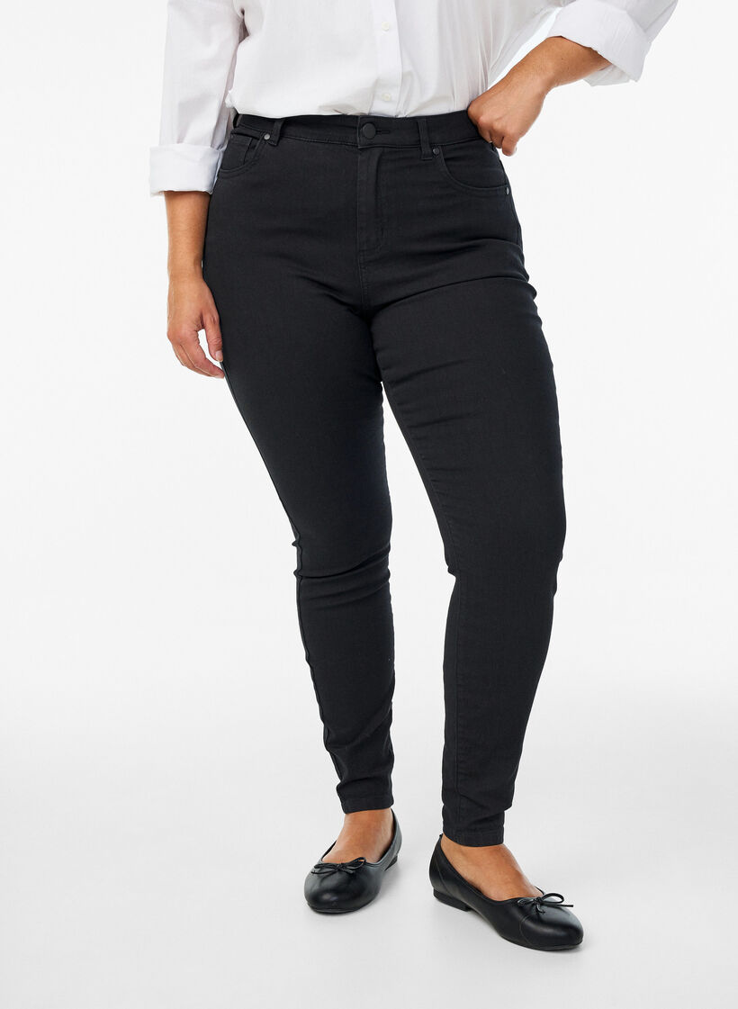 Amy high-waisted super slim fit jeans, Black, Model image number 2