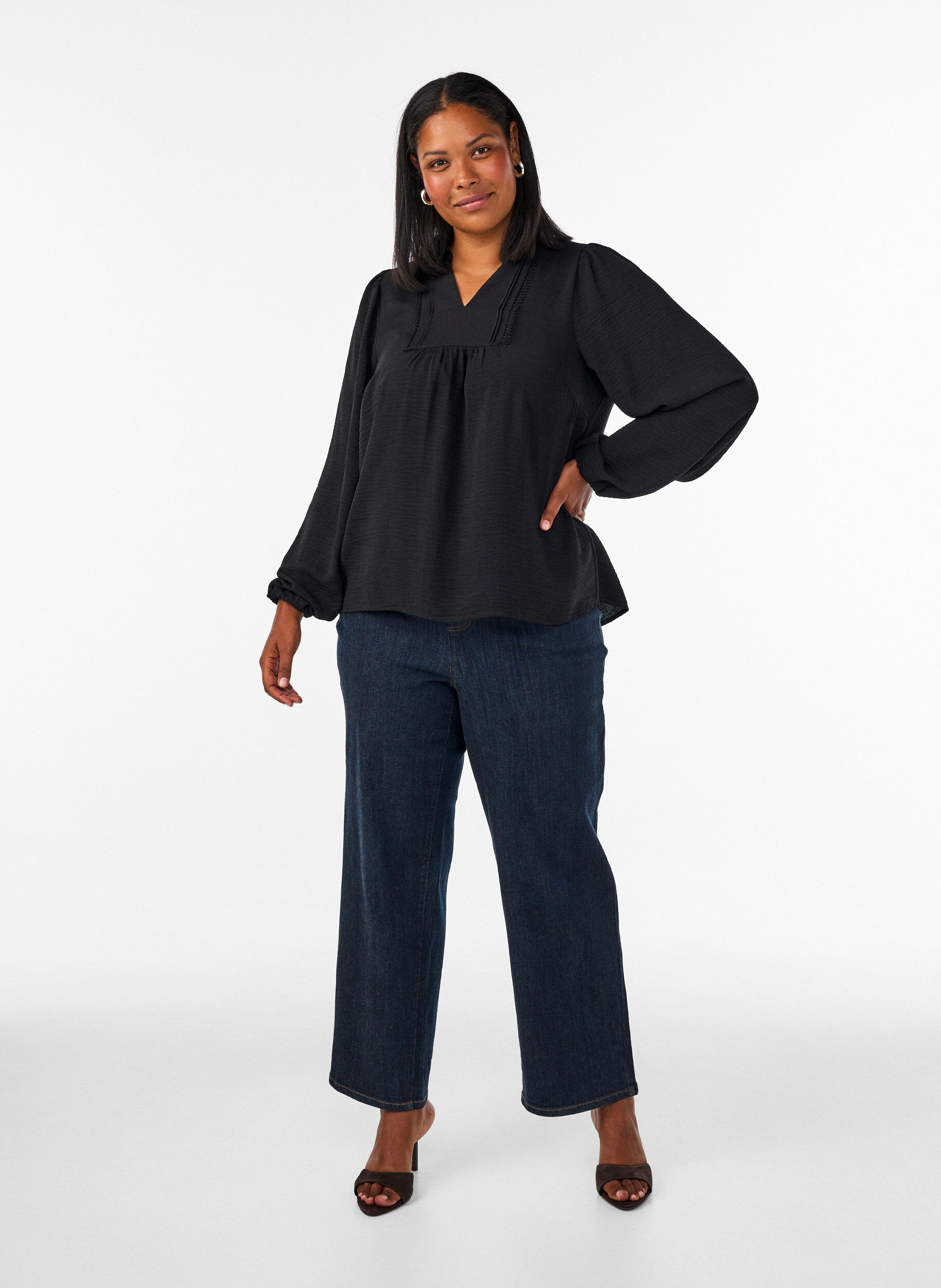 ZizzifashionBlouse with V-neck and crochet band, Black, Model image number 1