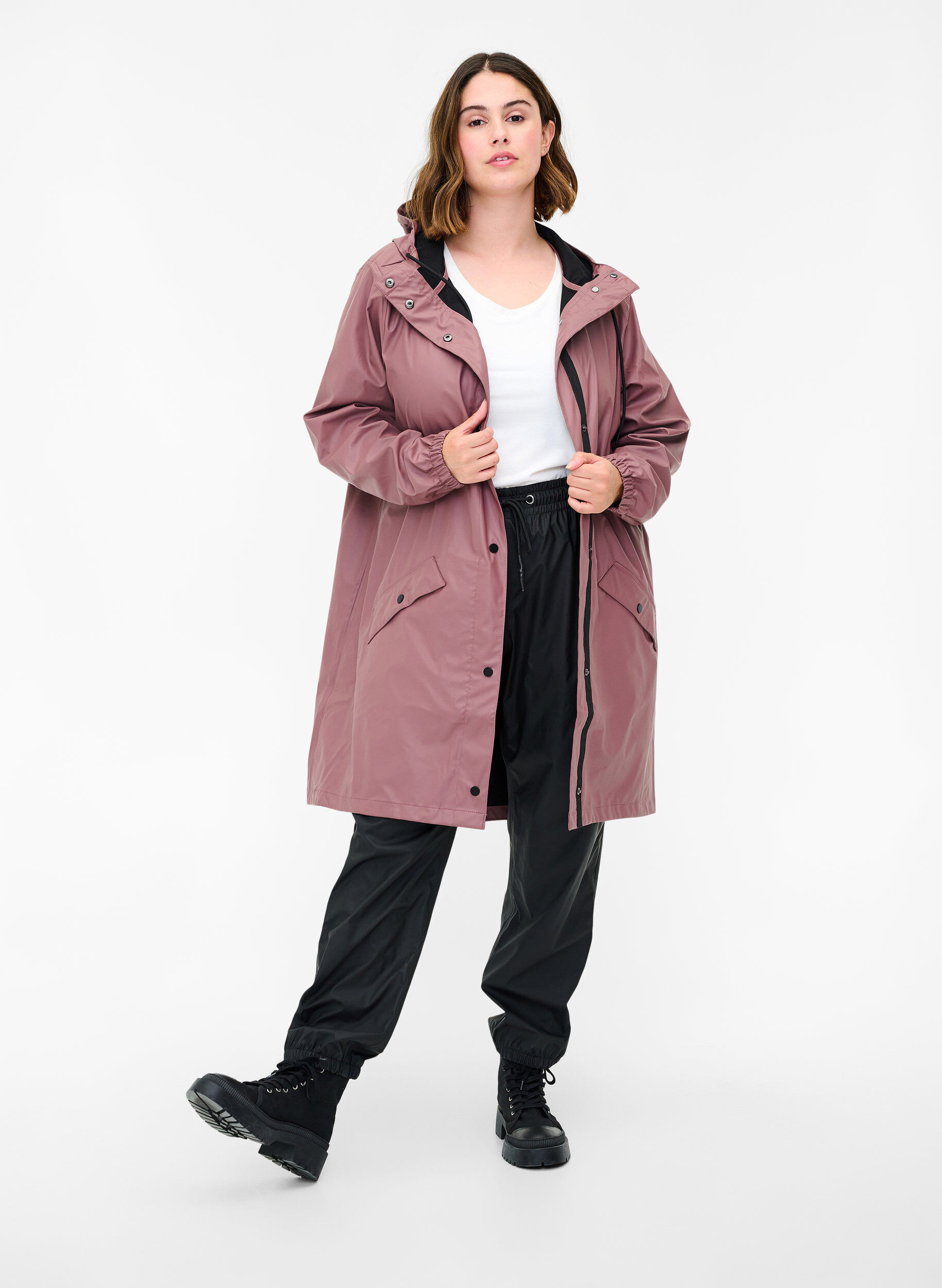 Zizzifashion Rain jacket with hood and button fastening, Rose Taupe, Model image number 2