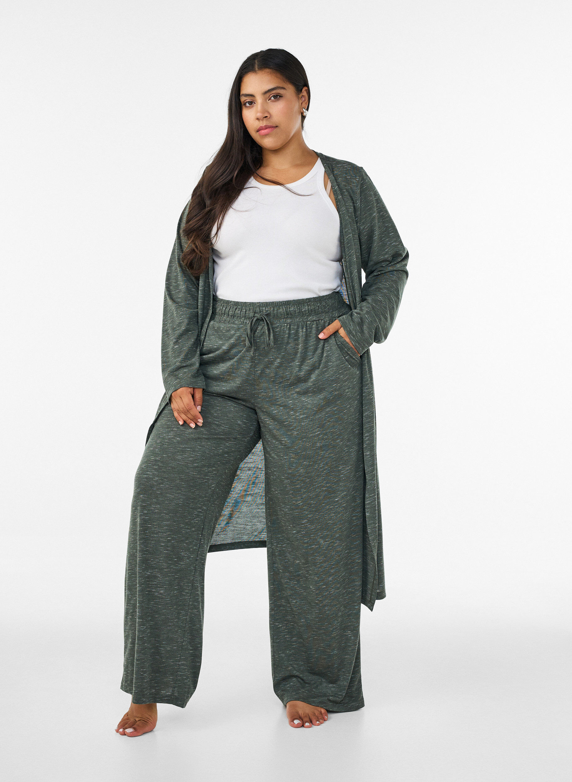 ZizzifashionJersey trousers with wide legs and pockets, Green, Model image number 1