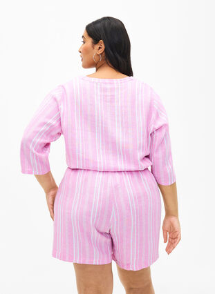 Striped shorts in a linen-viscose blend, Rosebloom Wh.Stripe, Model image number 1