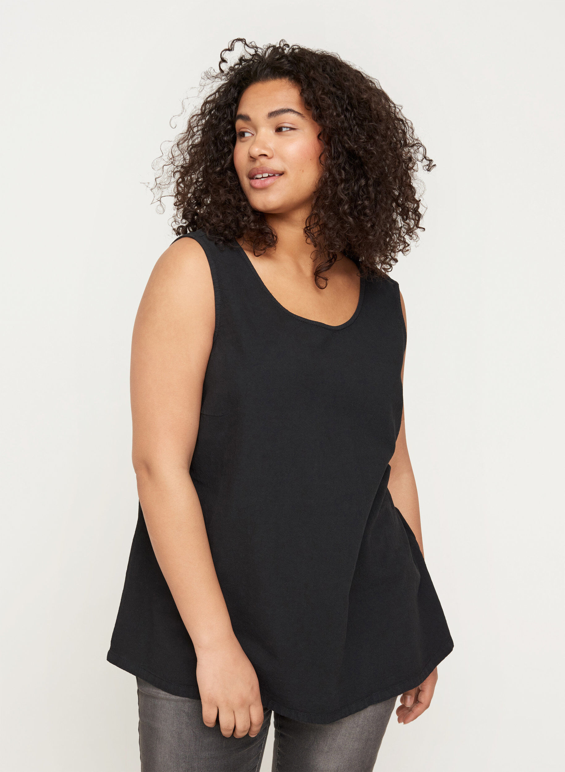 Zizzifashion Sleeveless top in cotton, Black, Model image number 0