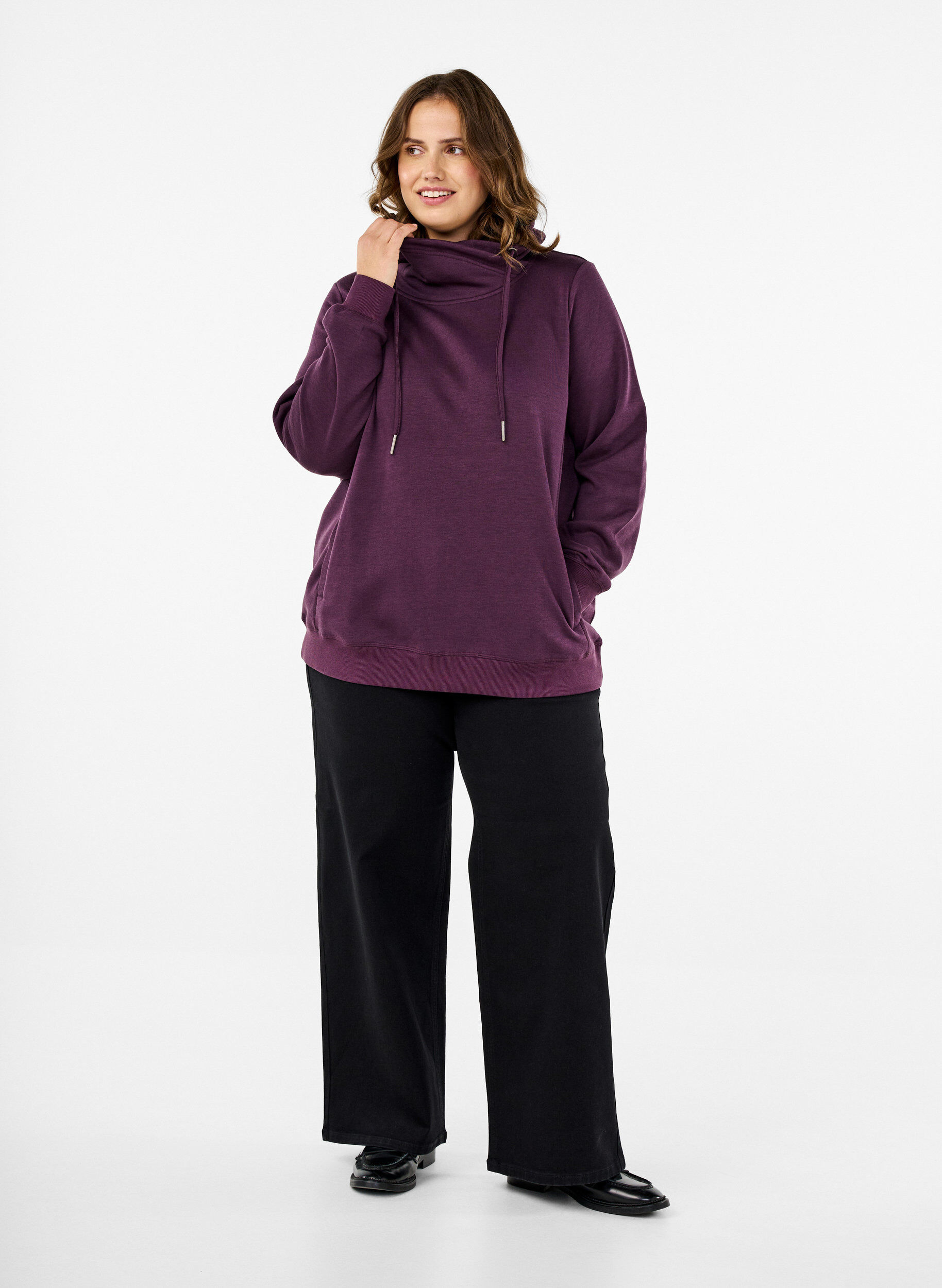 Zizzifashion FLASH - Sweatshirt with high collar, Plum Perfect, Model image number 2