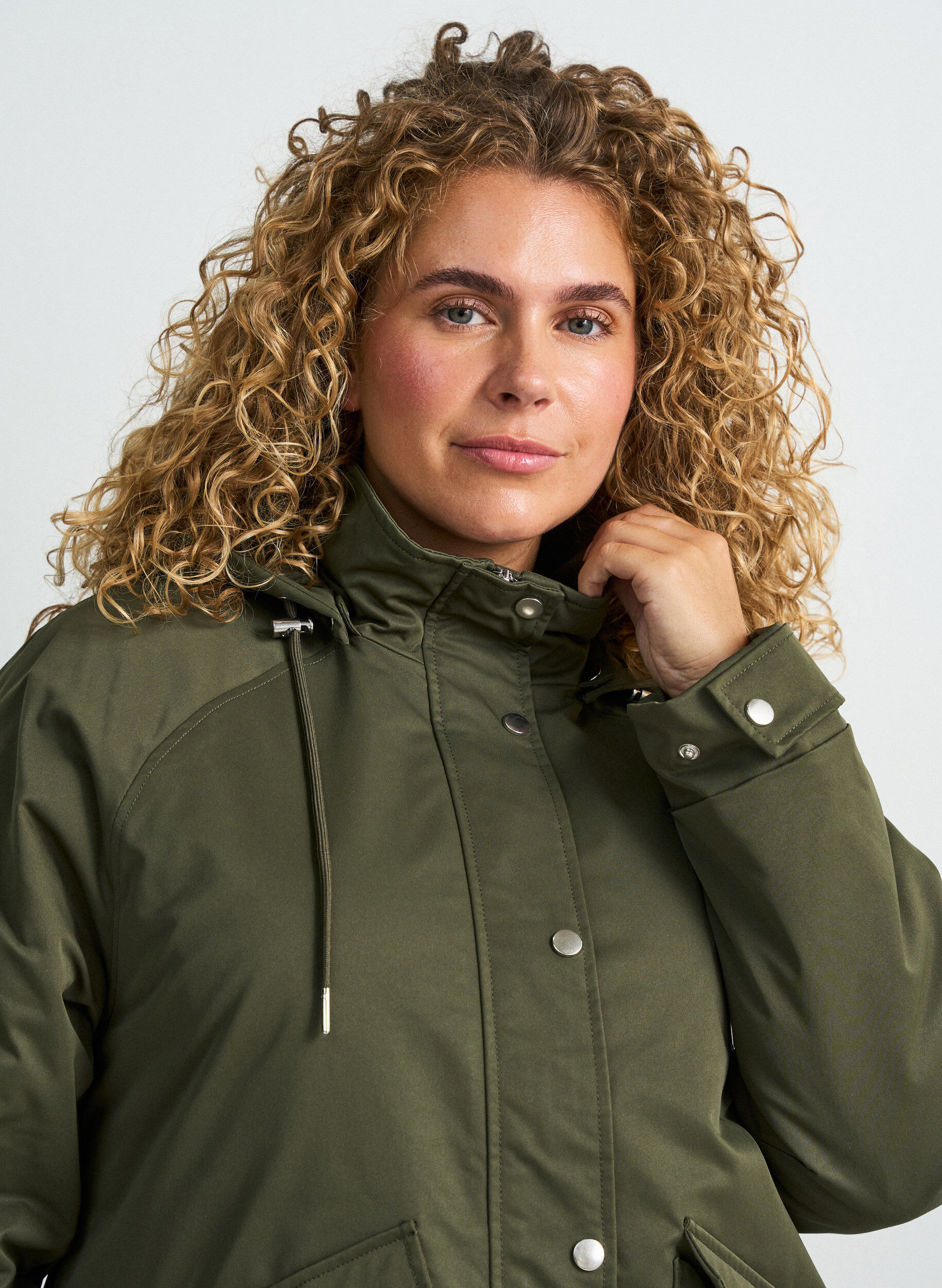 ZizzifashionPadded parka with a detachable hood, Green, Model image number 3