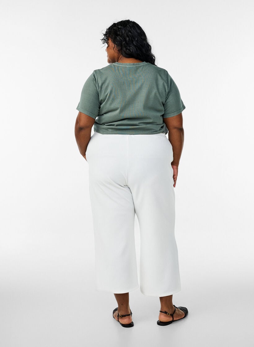 Loose trousers with 7/8 length, White, Model image number 1