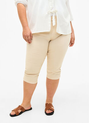 Close-fitting Emily capri trousers, Oatmeal, Model image number 2