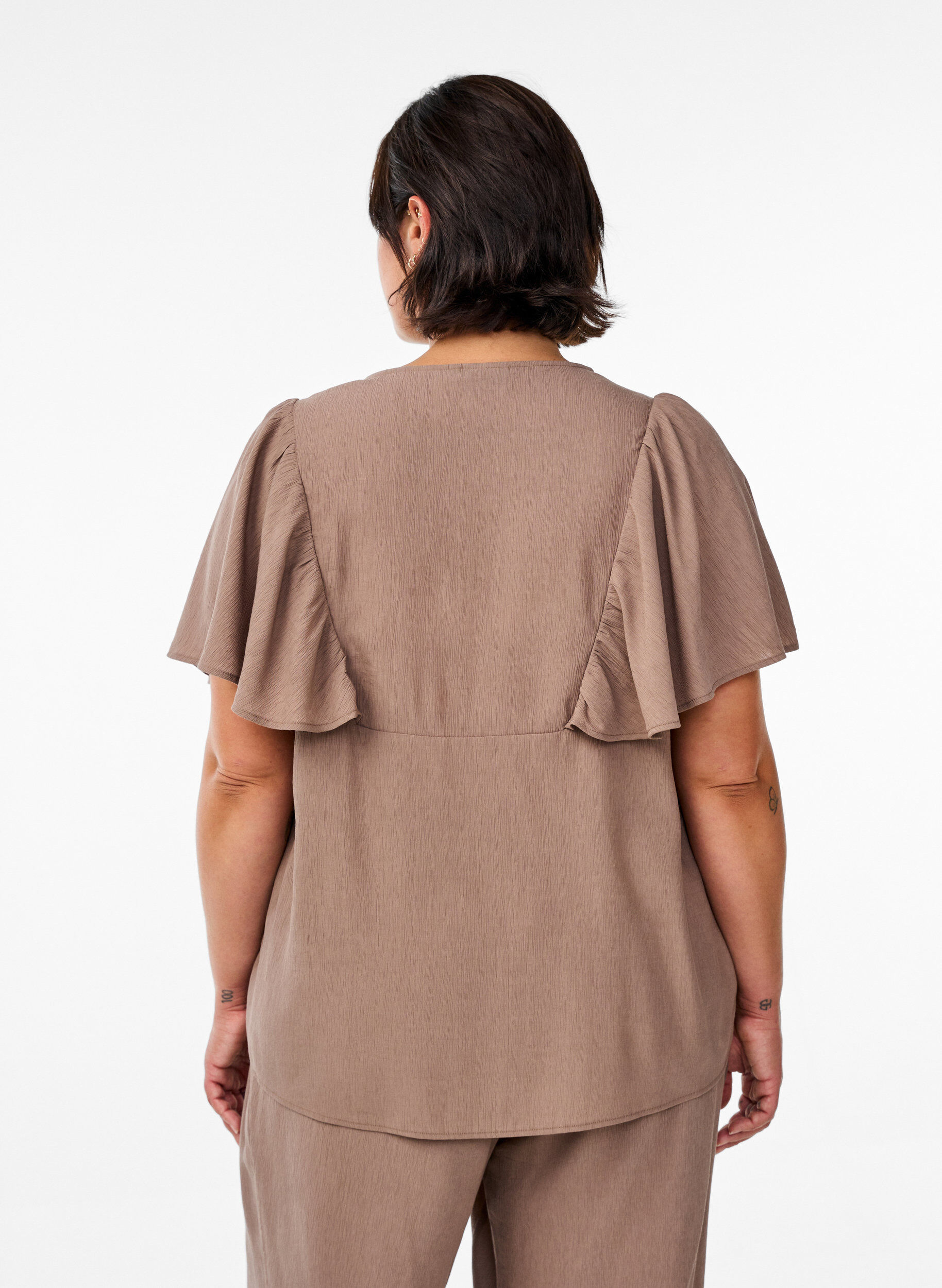 Zizzifashion Blouse with short ruffle sleeves, Brown, Model image number 2
