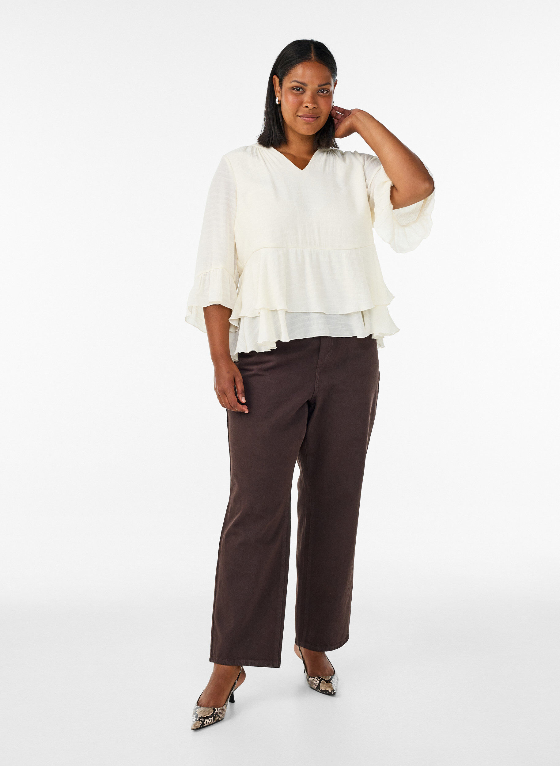ZizzifashionBlouse with 3/4-sleeves and ruffle details, Vanilla, Model image number 1