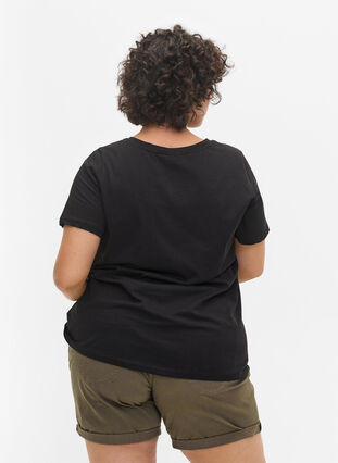 Cotton t-shirt with a v-neck, Black VACAY , Model image number 1