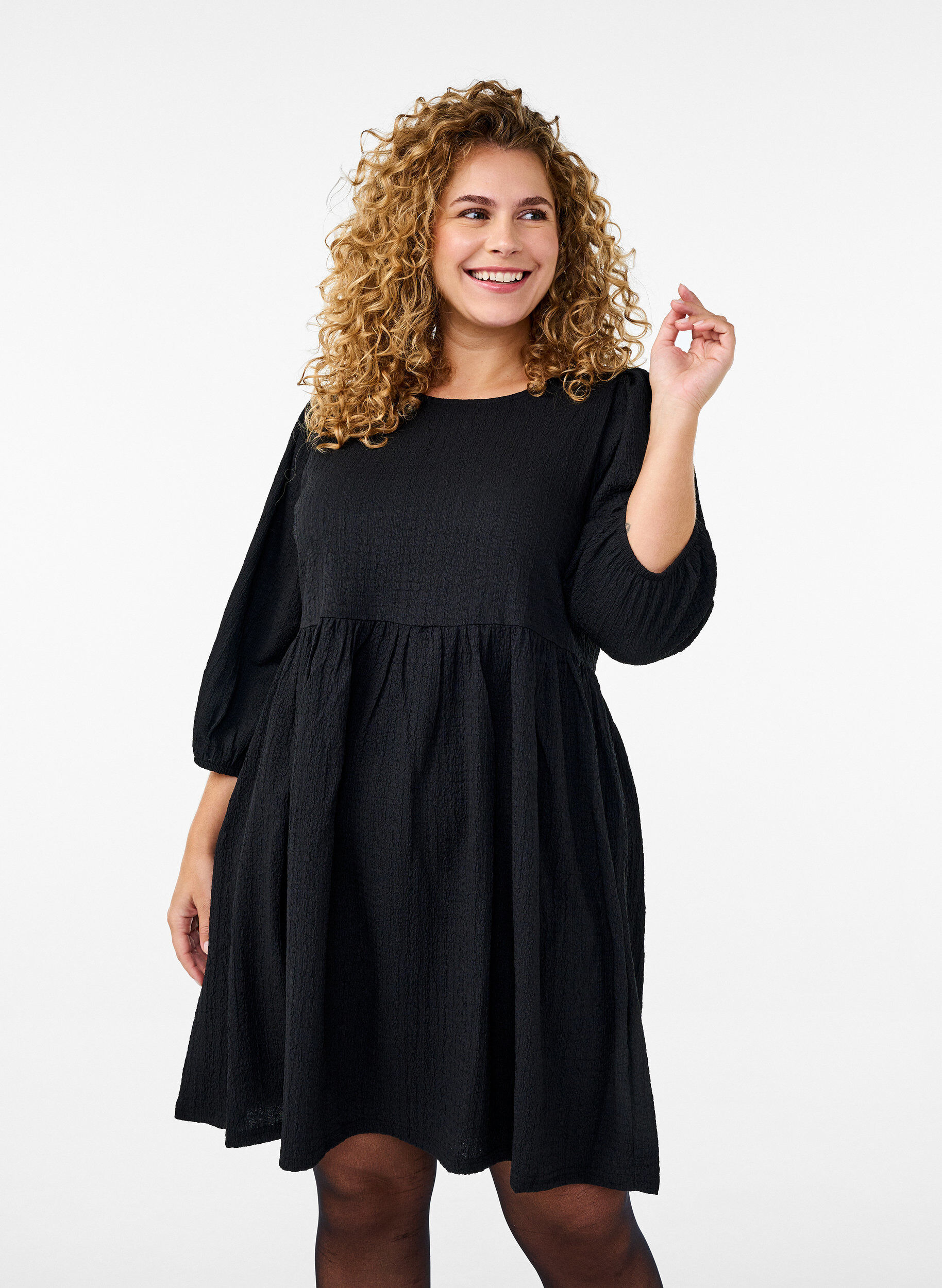 Zizzifashion FLASH - Short dress with texture and 3/4 sleeves, Black, Model image number 0