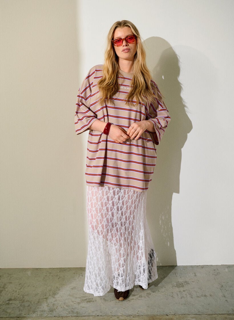 Long sheer lace skirt, White, Image