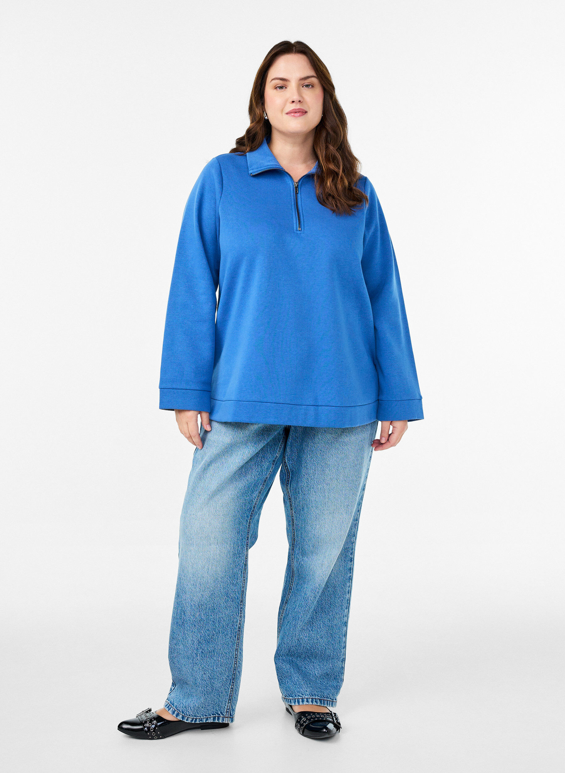 Zizzifashion Sweatshirt with high neck and zip closure, Blue, Model image number 1