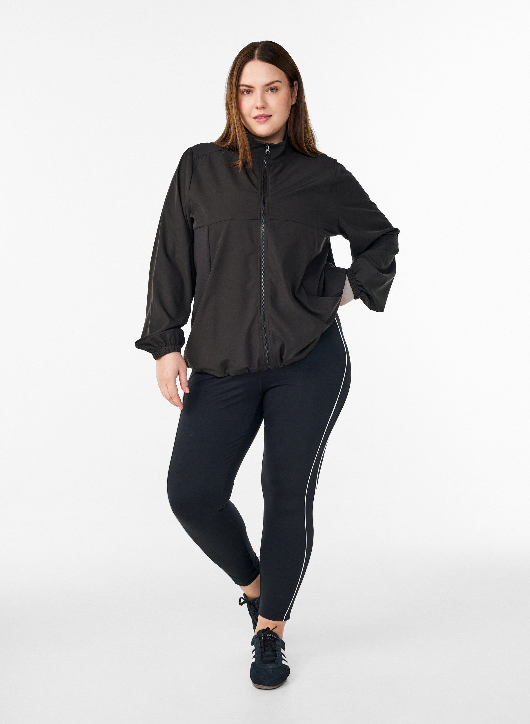 Zizzifashion Sporty lightweight jacket with a high neck and pockets, Black, Model image number 1