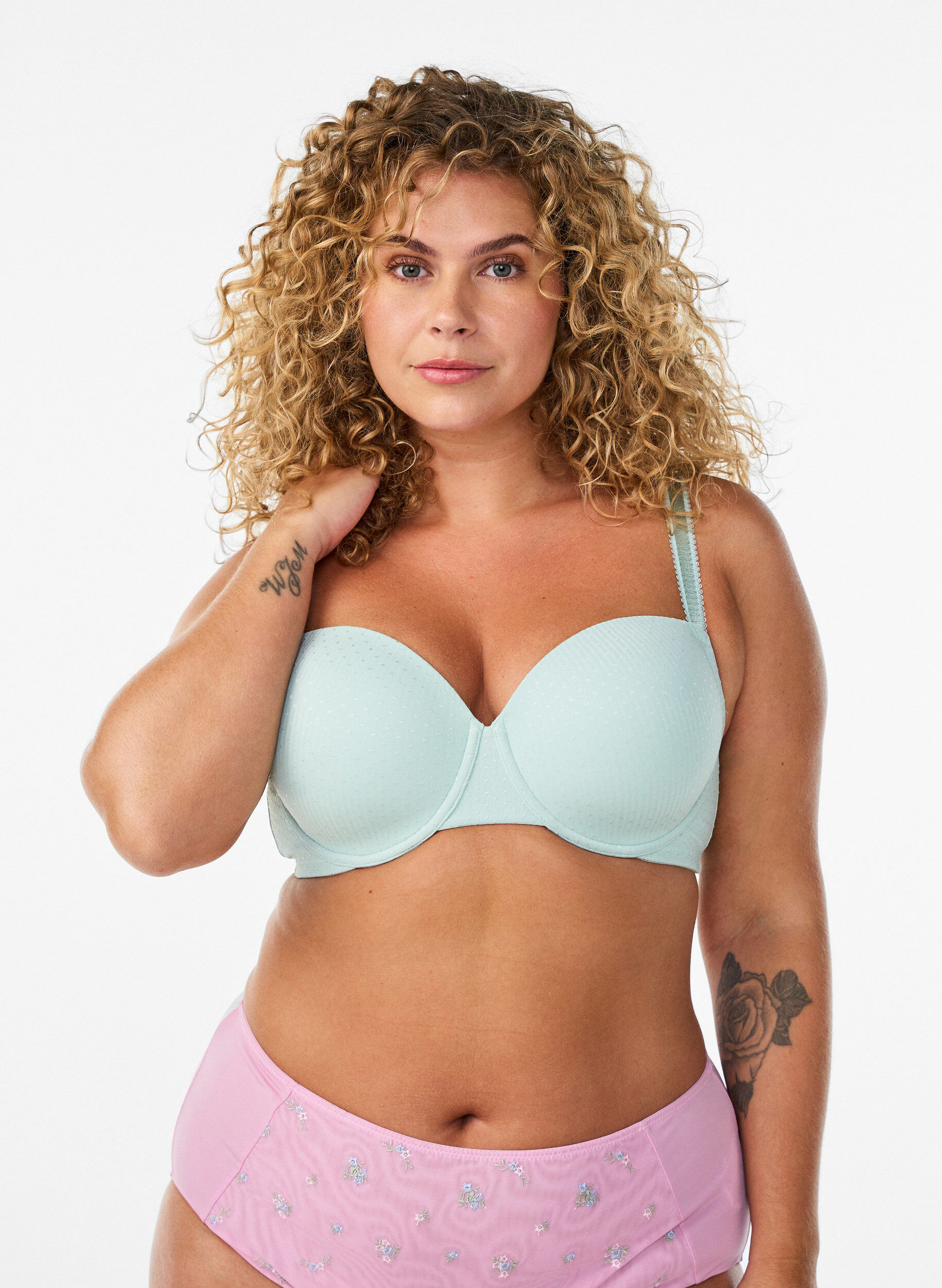 ZizzifashionMoulded microfibre bra with a dobby texture, Green, Model image number 0