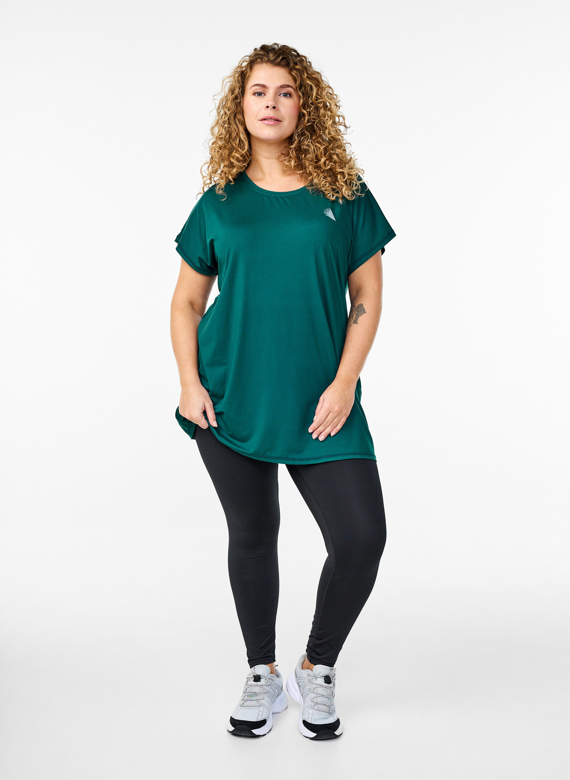 ZizzifashionLong workout T-shirt, Green, Model image number 1