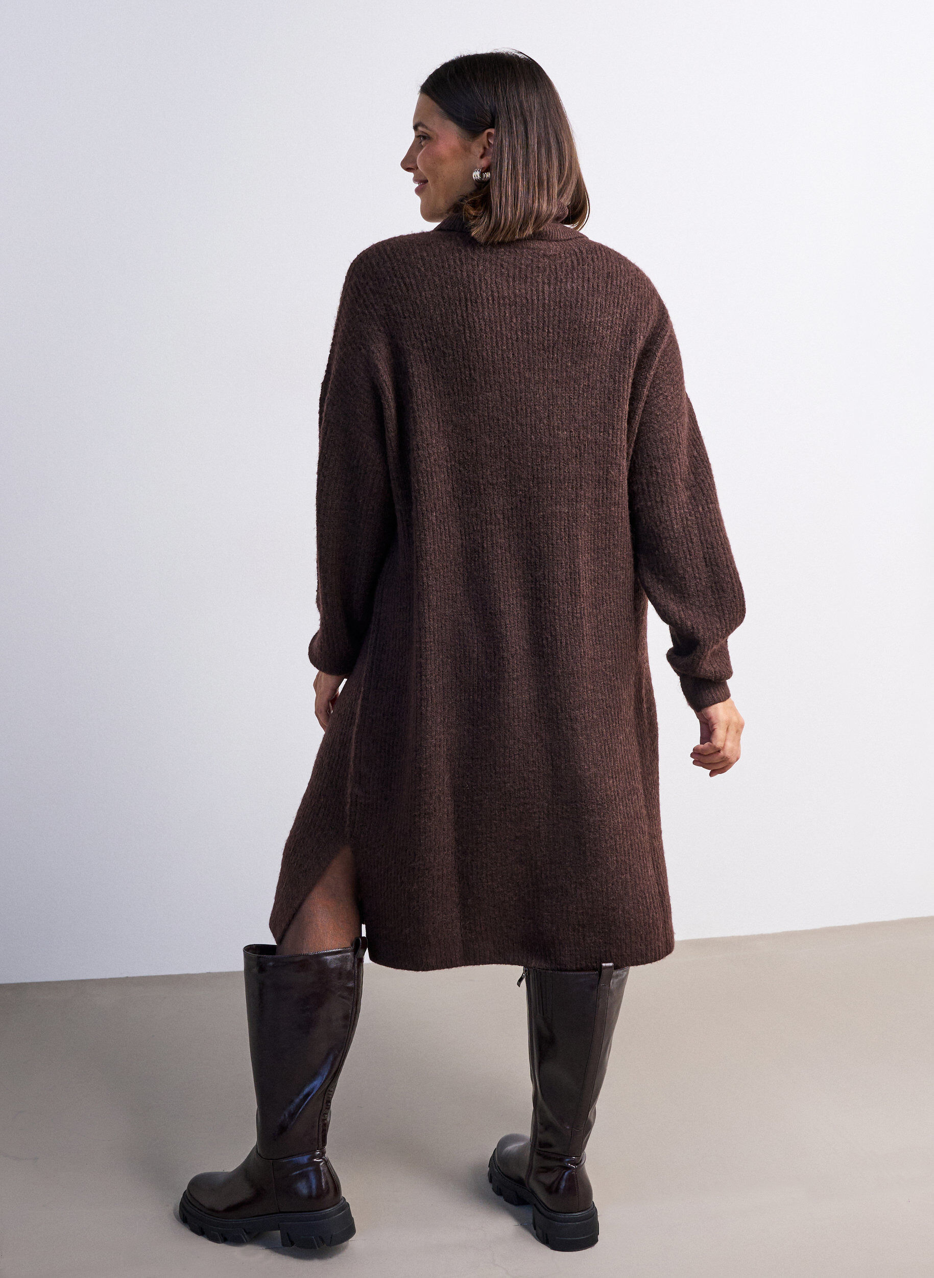 ZizzifashionKnitted dress with turtleneck, Brown, Model image number 2
