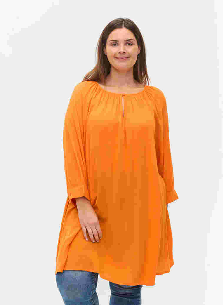 Viscose tunic with 3/4 sleeves, Orange Peel, Model