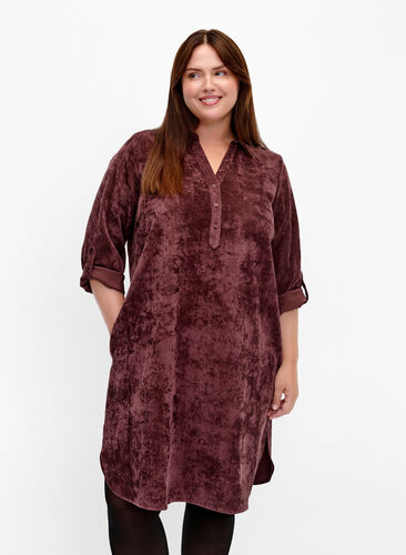 Velvet dress with 3/4-length sleeves and buttons, Fudge, Model image number 0