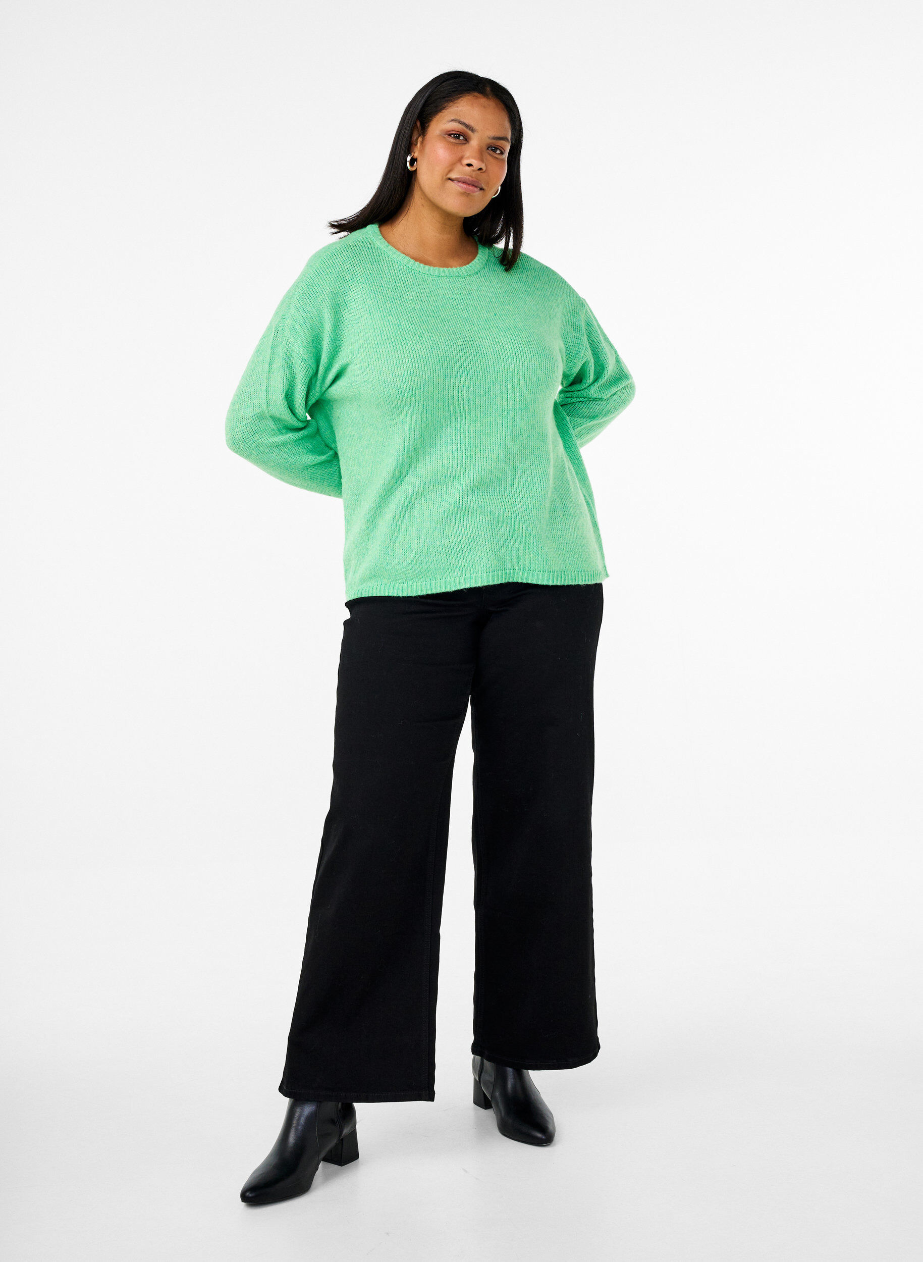 Zizzifashion Long-sleeved knitted jumper with wool and a round neck, Light G. Green Mel., Model image number 2