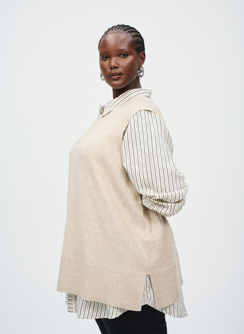 Knitted vest with ribbed edges, Beige, Image image number 0