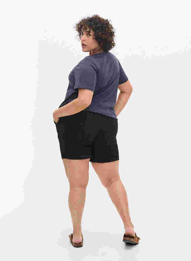 Cotton shorts with pockets, Black, Model image number 1