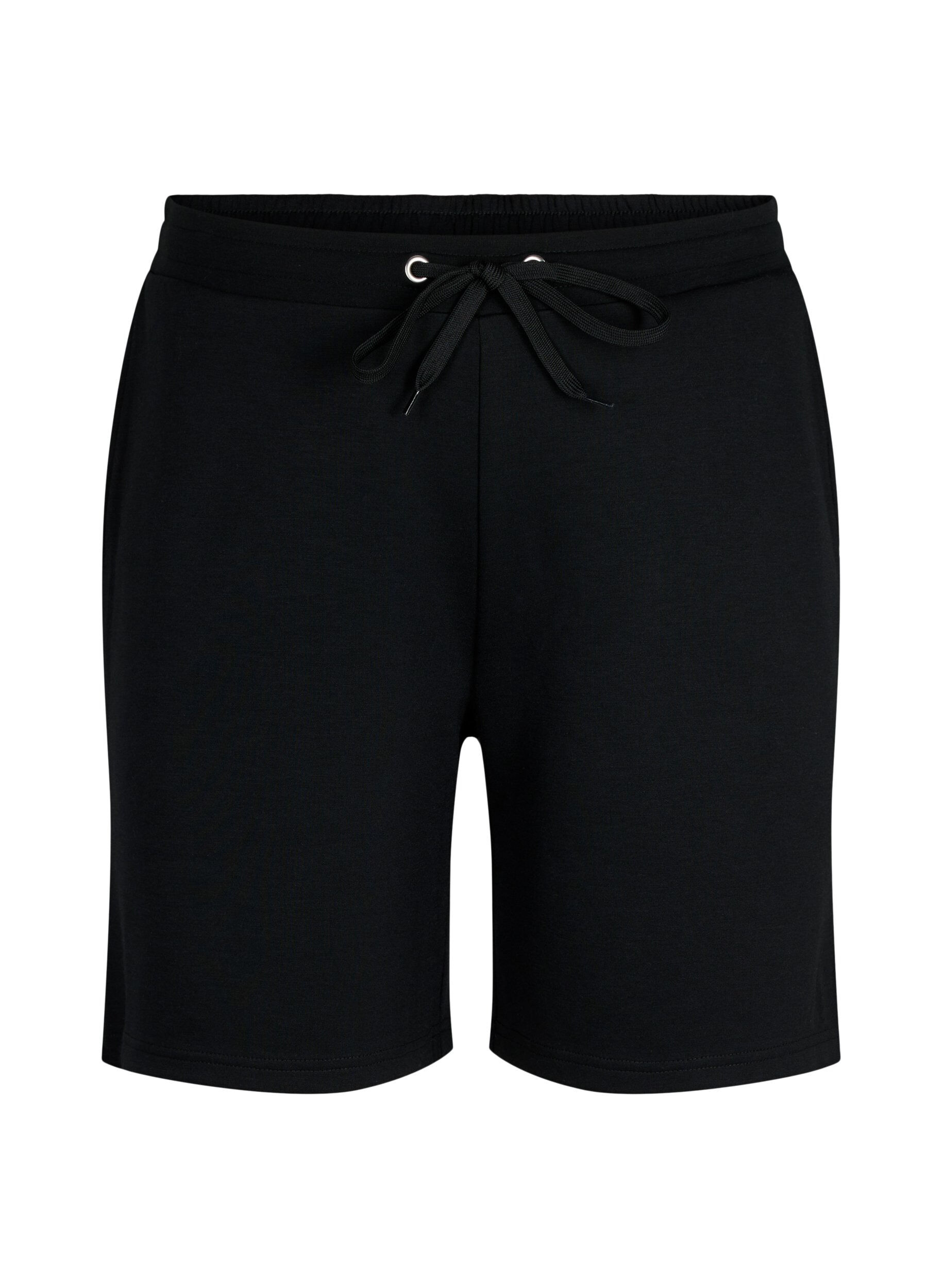 Shorts made of modal mix with pockets