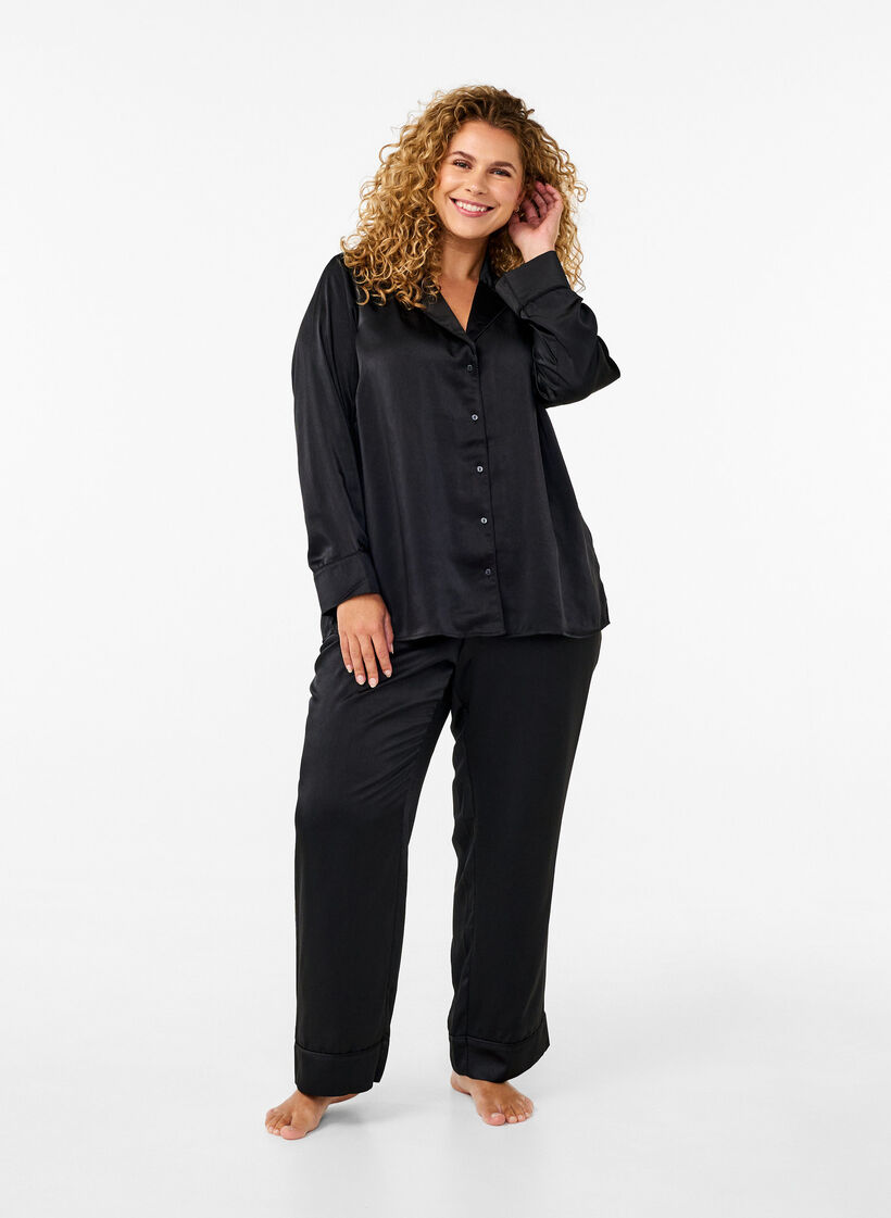 Satin nightshirt, Black, Model image number 2