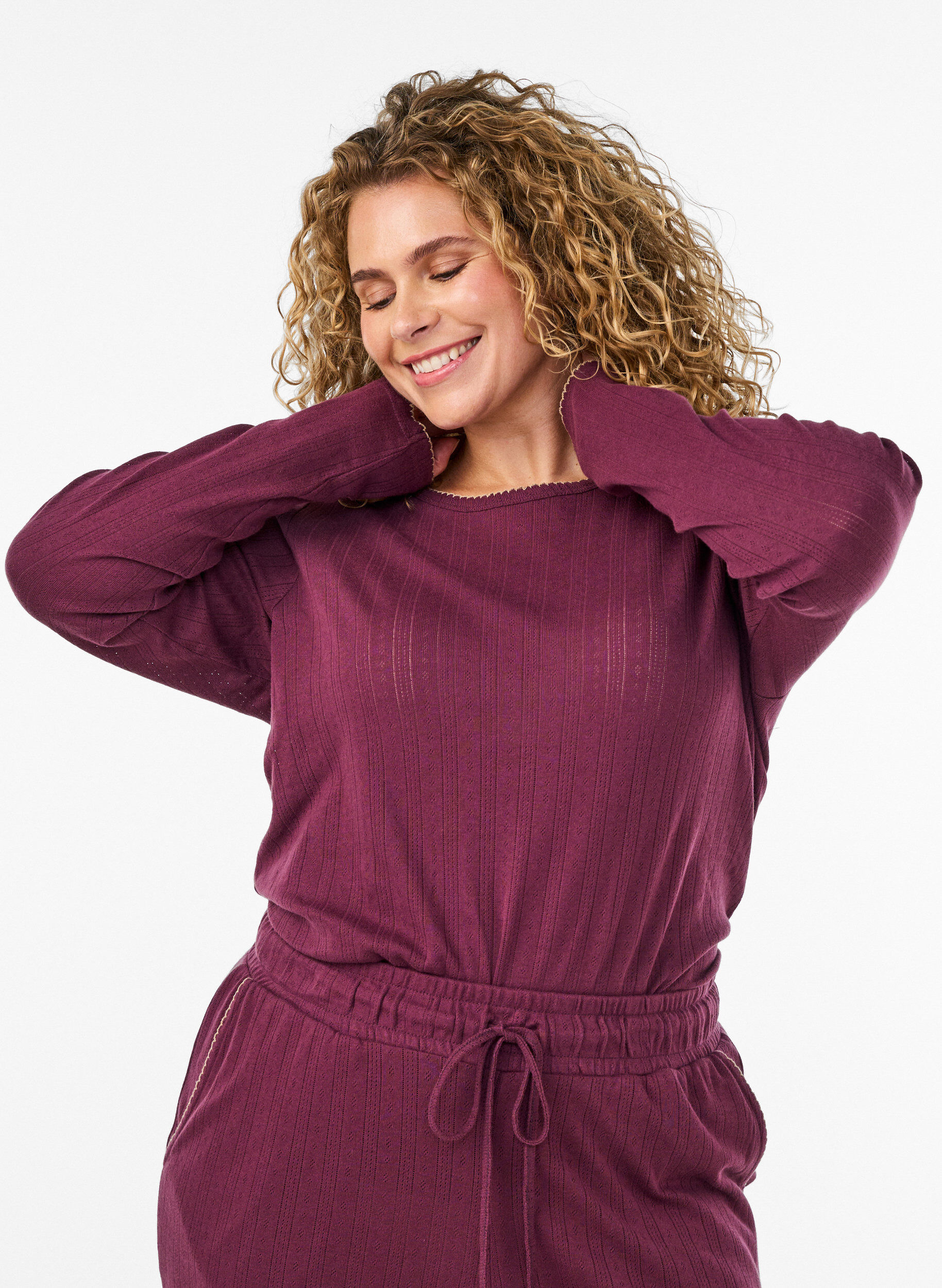 ZizzifashionOrganic cotton pyjama top with eyelet embroidery, Dark Bordeaux, Model image number 0