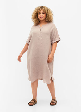 Short-sleeved dress in 100% linen, Sand, Model image number 2