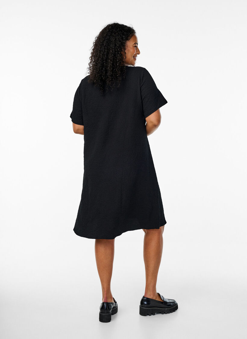Short-sleeved dress with V-neck, Black, Model image number 2