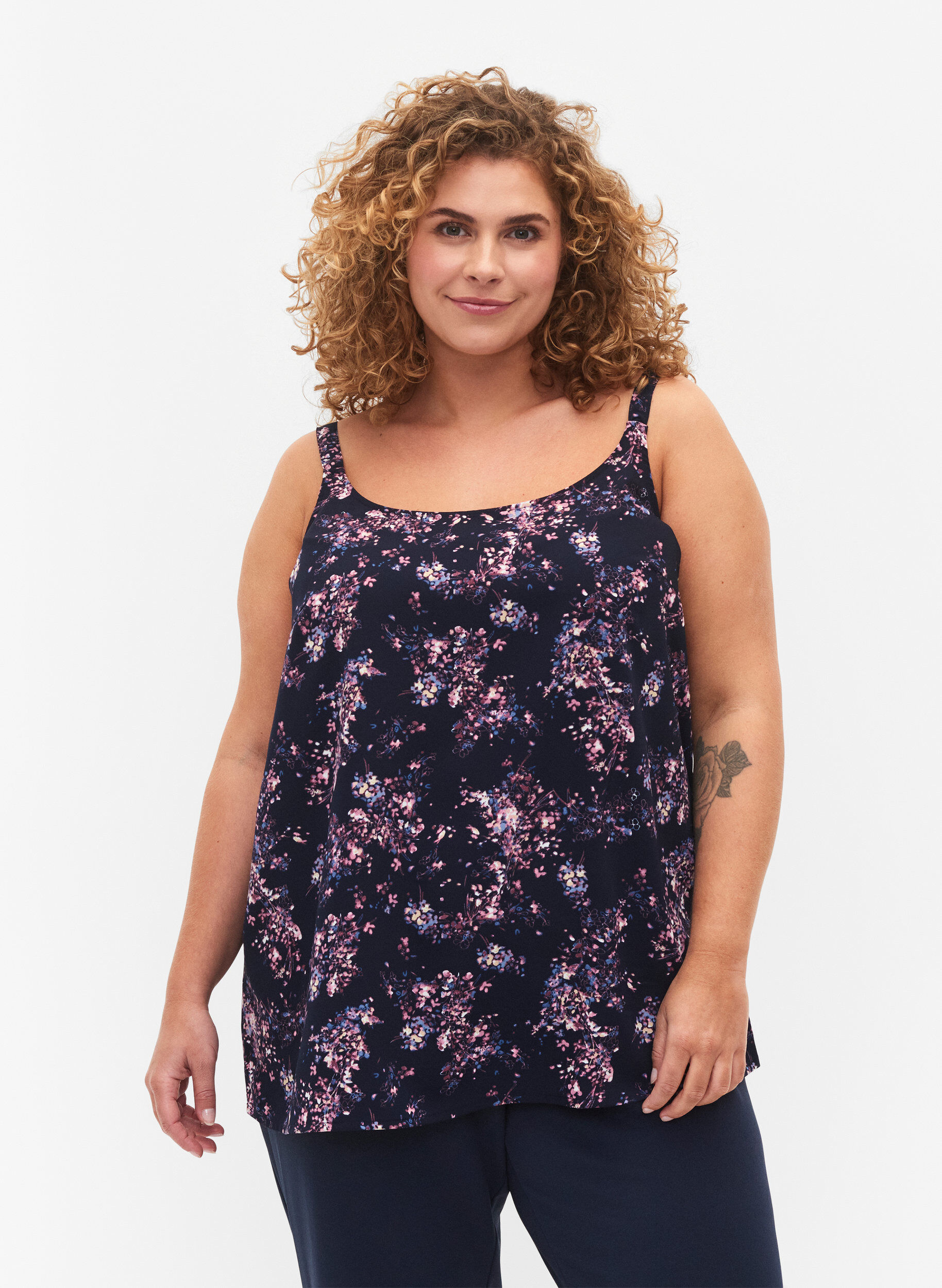 Zizzifashion FLASH - Top with print, Navy Rose Flower, Model image number 0