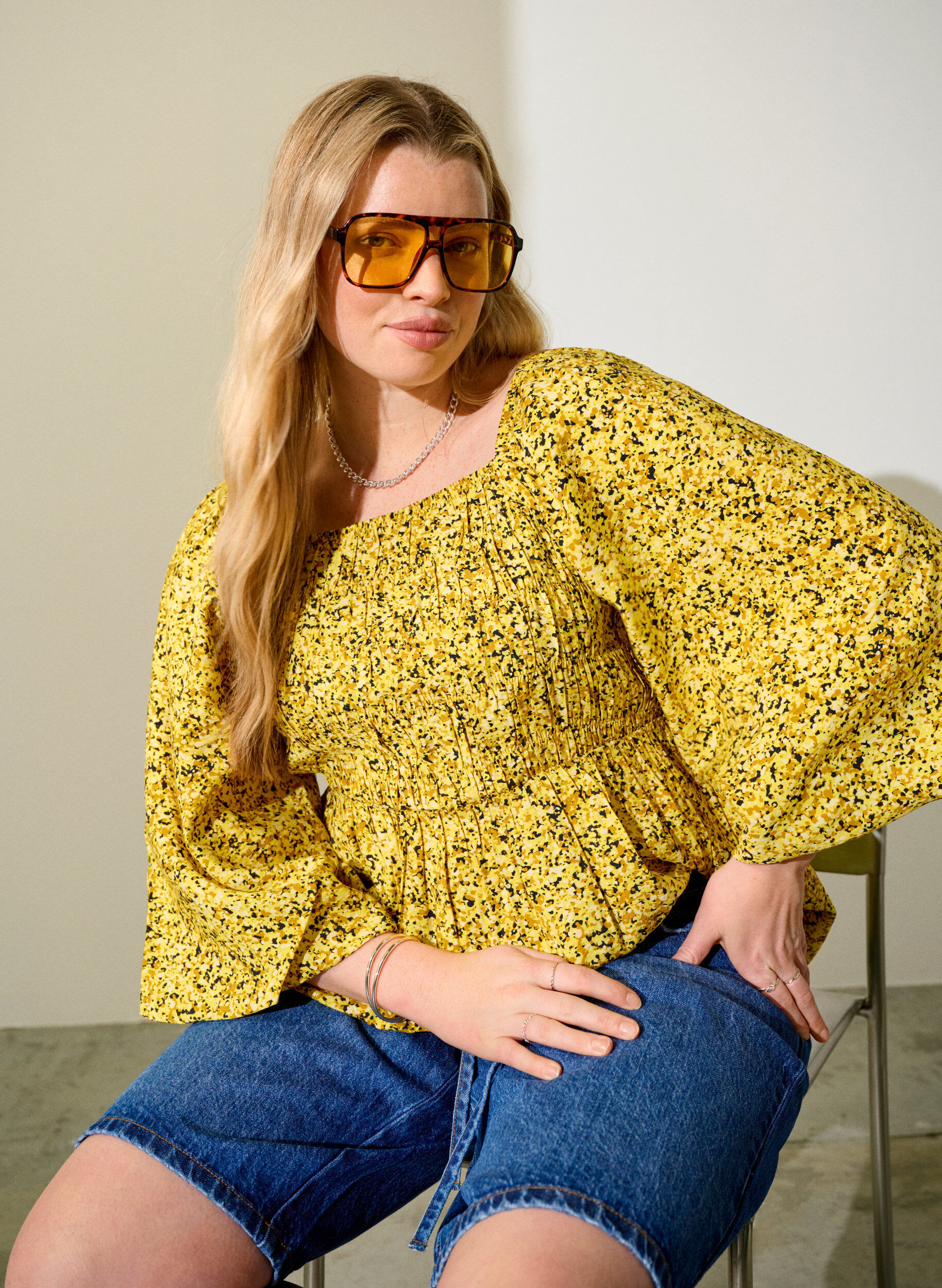 ZizzifashionBlouse with smock and square neckline, Yellow, Image image number 0