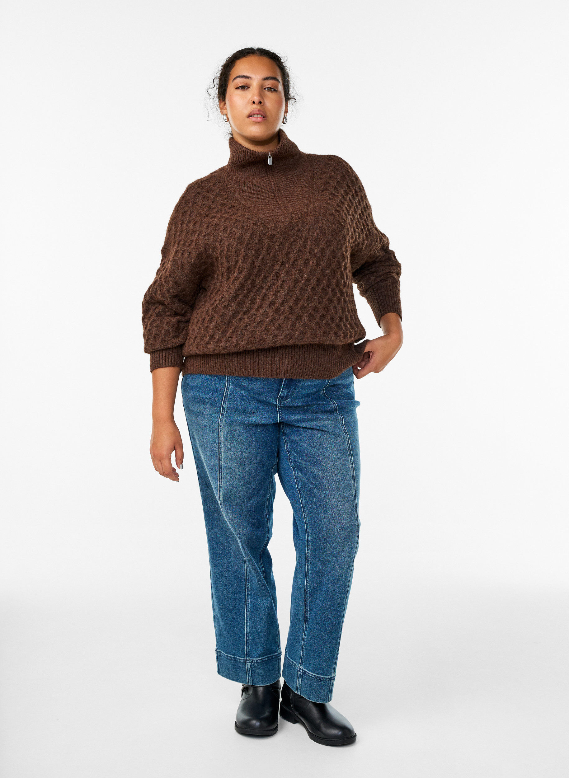 Zizzifashion Jumper with a high neck and texture, Brown, Model image number 1
