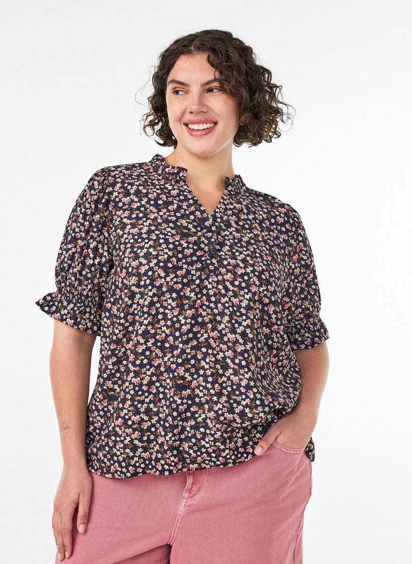 Floral viscose blouse with short sleeves and smock details, Blue, Model image number 0