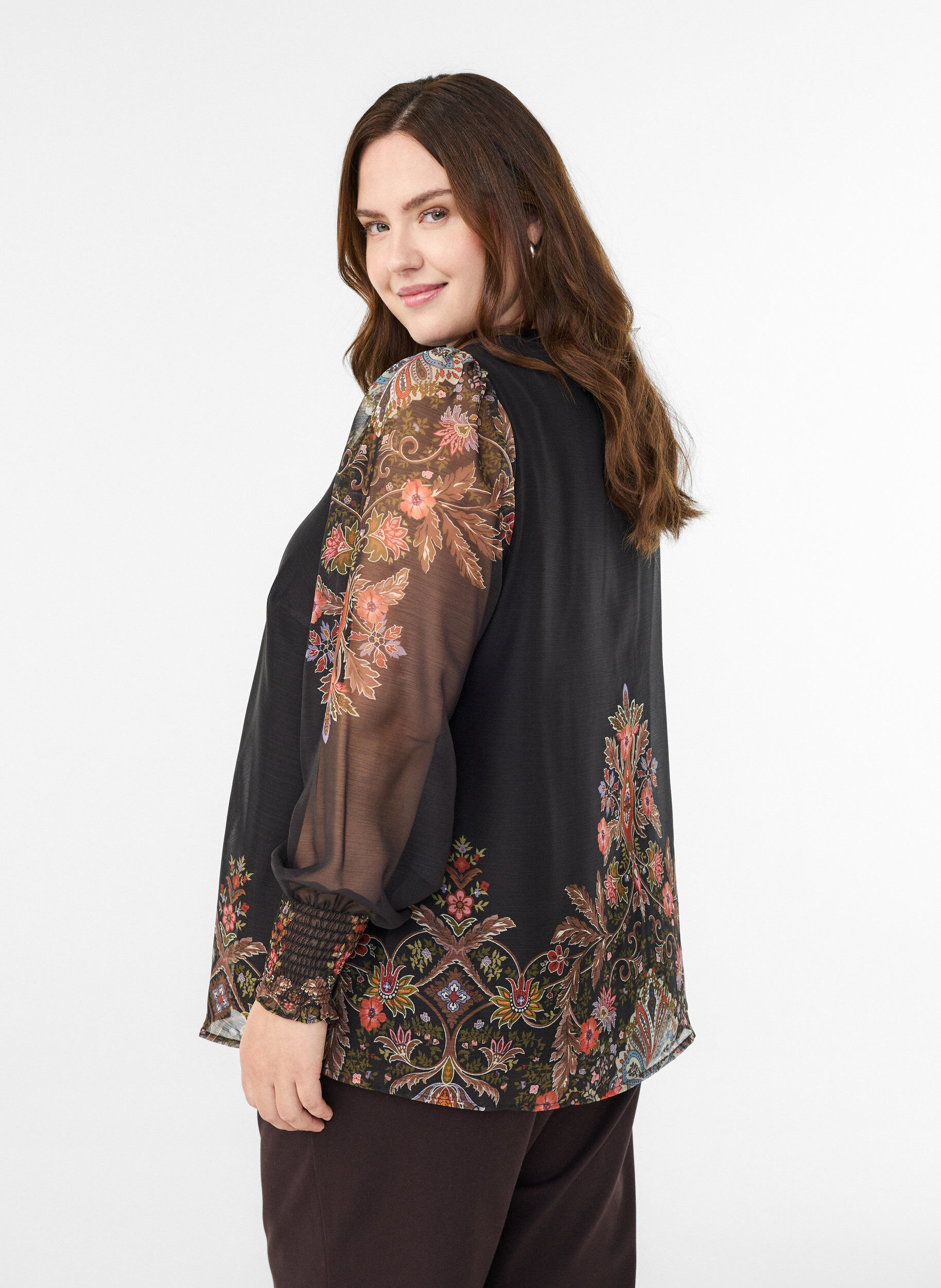 Zizzifashion Blouse with paisley print and sheer sleeves, Black, Model image number 2