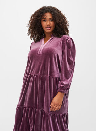 Velvet dress with ruffle collar and 3/4 sleeves, Winetasting, Model image number 2