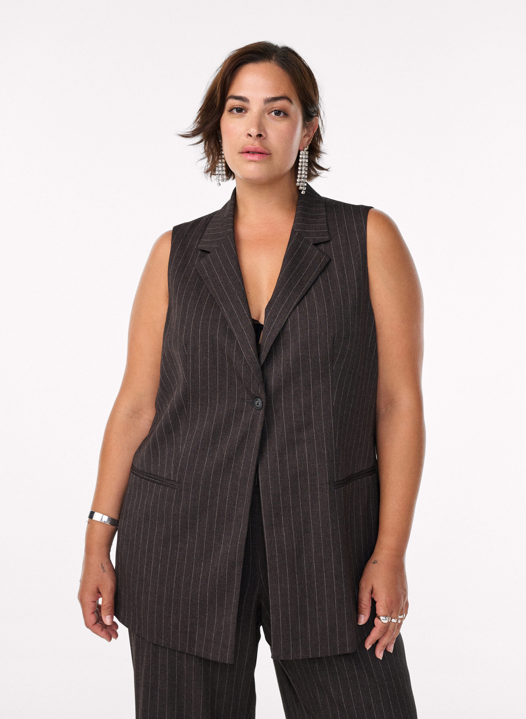 Pinstripe waistcoat with lapels, Brown, Model